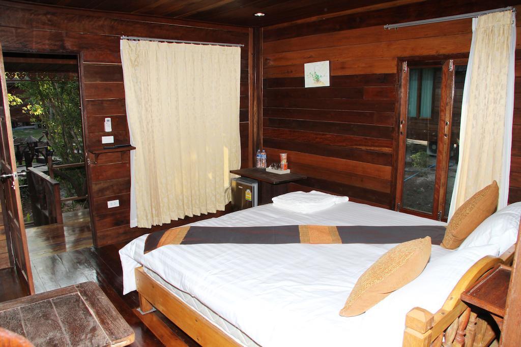 Burilamplai Resort Thung Yai Chambre photo