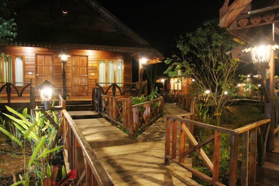 Burilamplai Resort Thung Yai Chambre photo